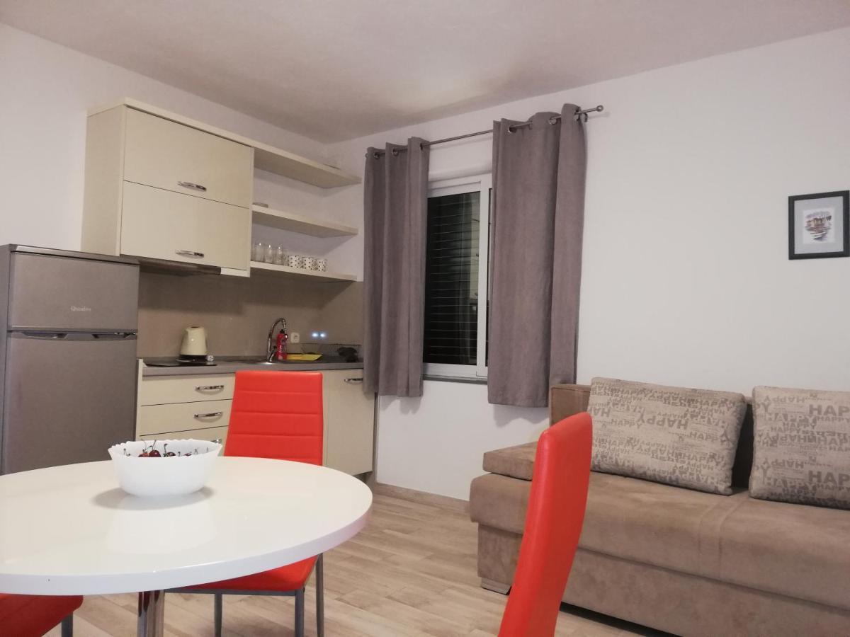 Mitan Apartman Tučepi المظهر الخارجي الصورة