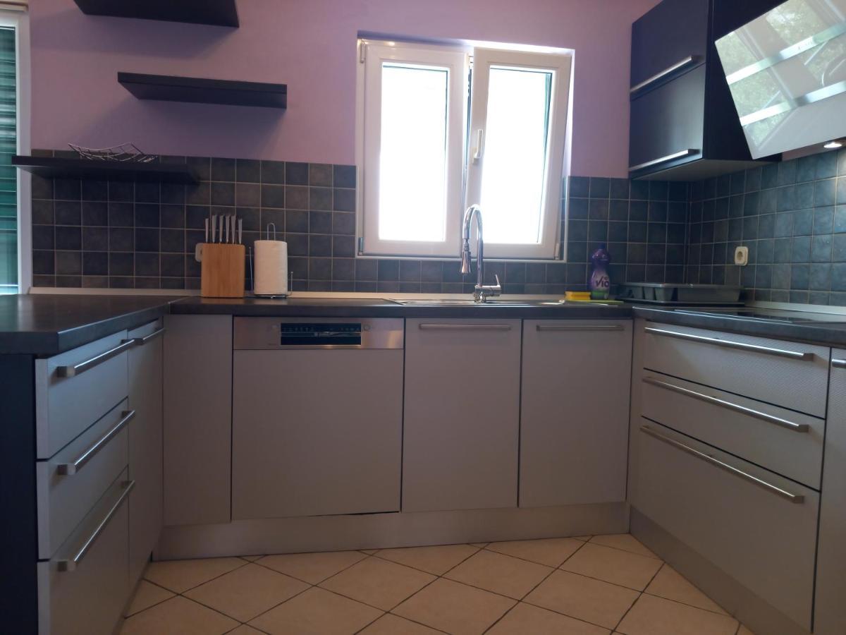 Mitan Apartman Tučepi المظهر الخارجي الصورة