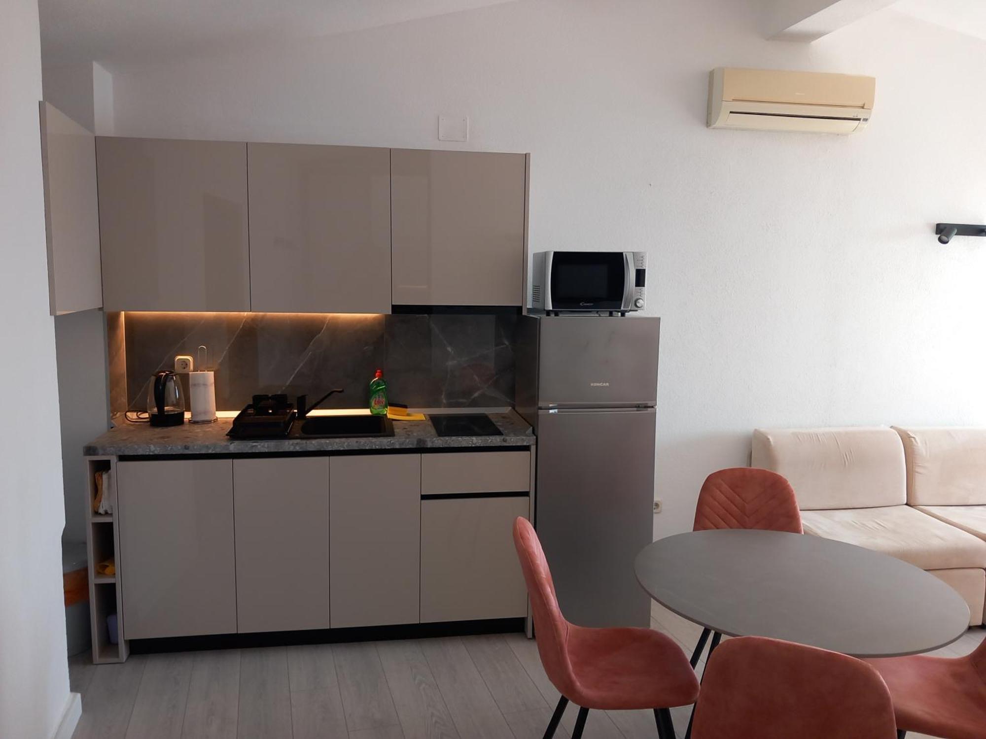 Mitan Apartman Tučepi المظهر الخارجي الصورة